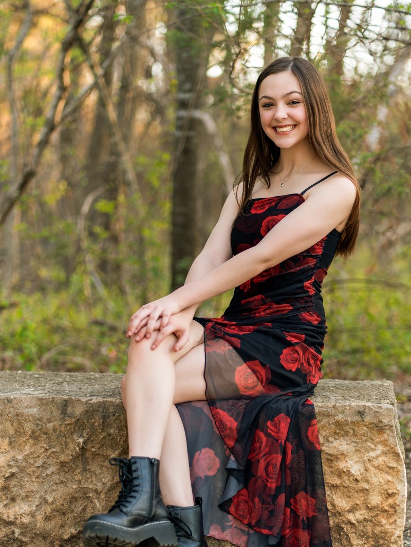 Golden hour senior portrait in a Frisco park