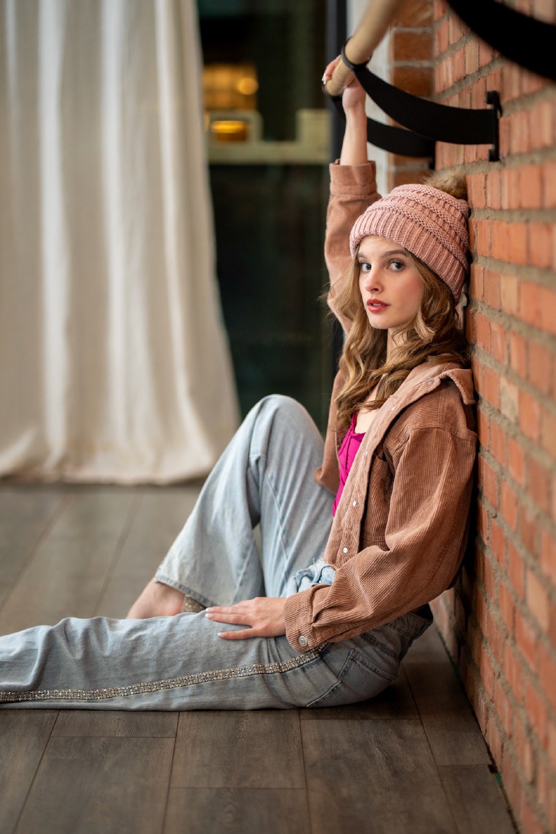 Studio portrait of Julia with off-camera flash in downtown Dallas